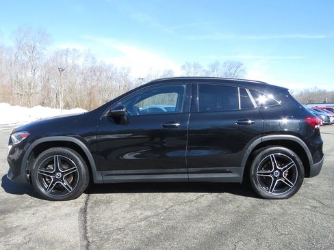 Used 2021 Mercedes-Benz GLA 250 4MATIC image 8