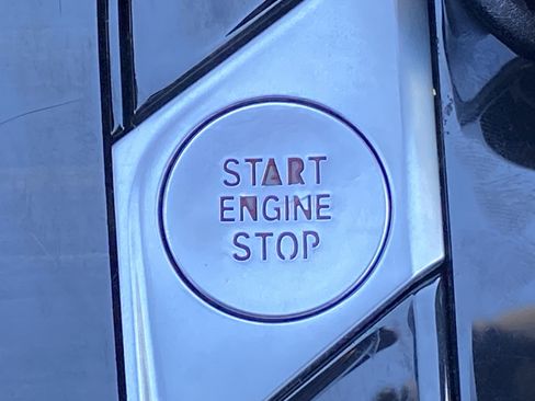 Used 2020 BMW X5 xDrive40i w/ Premium Package image 24