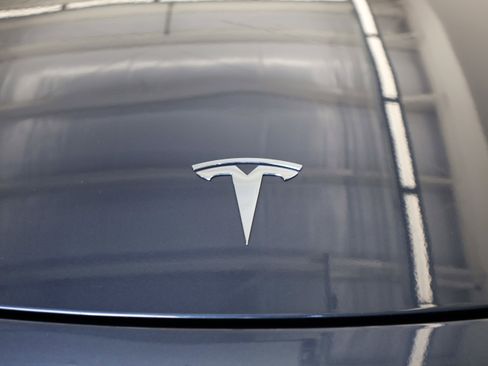 Used 2020 Tesla Model 3 Long Range image 48