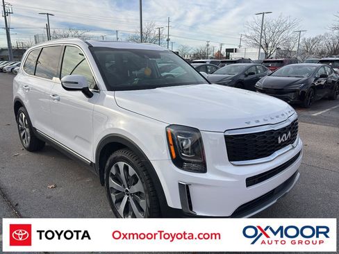 Used 2022 Kia Telluride S image 1