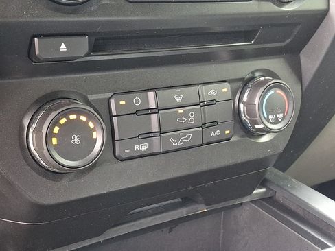 Used 2018 Ford F150 XL w/ Equipment Group 101A Mid AWD/4WD image 15