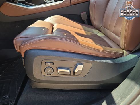 Used 2020 BMW X5 xDrive40i w/ Premium Package AWD/4WD image 17