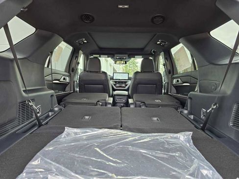 New 2026 Ford Explorer ST image 26