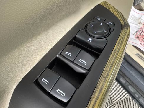 Used 2019 GMC Acadia Denali w/ Technology Package image 43