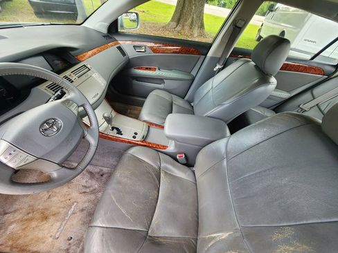 Used 2005 Toyota Avalon Limited FWD image 6