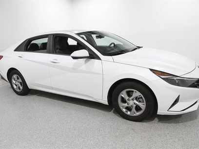 Used 2022 Hyundai Elantra SE
