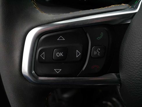 Used 2024 Jeep Wrangler Sahara AWD/4WD image 26