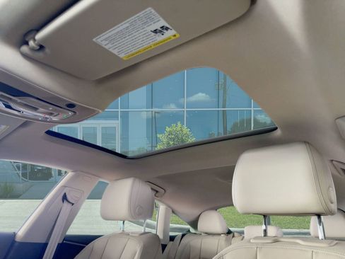 Used 2023 Audi A5 2.0T Premium image 16