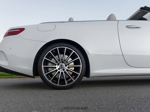 Used 2023 Mercedes-Benz E 450 Cabriolet image 10