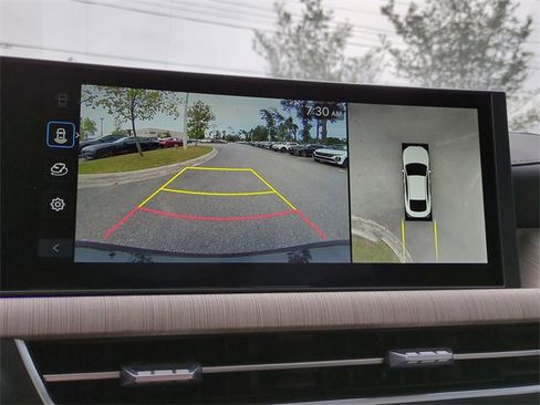 New 2025 Hyundai Sonata Limited image 21