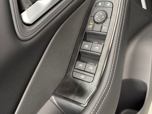 New 2026 Nissan Rogue SV image 22