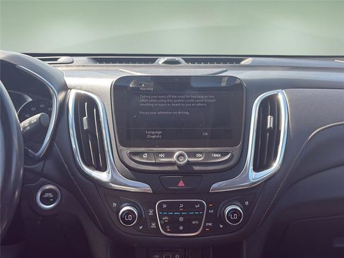 Used 2019 Chevrolet Equinox Premier AWD/4WD image 14