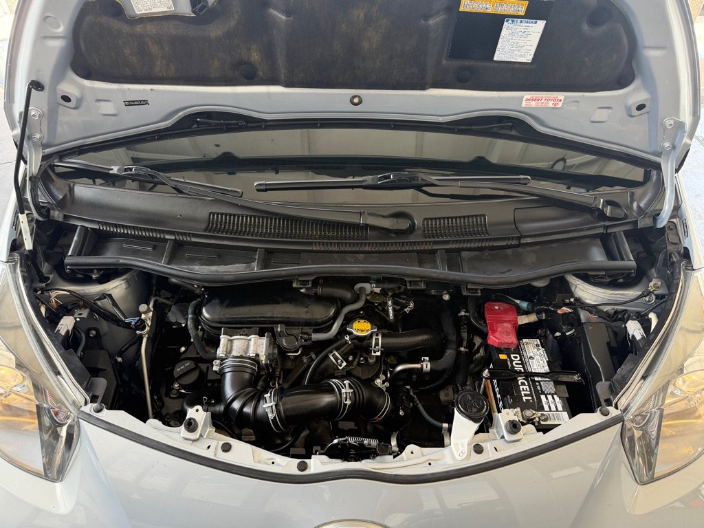 Used 2014 Scion iQ 10 Series FWD image 46