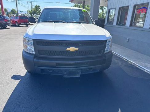 Used 2013 Chevrolet Silverado 1500 W/T w/ Skid Plate Package AWD/4WD image 28