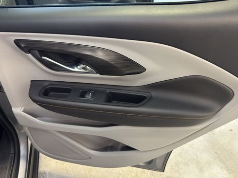 Used 2018 GMC Terrain SLT w/ Preferred Package image 22