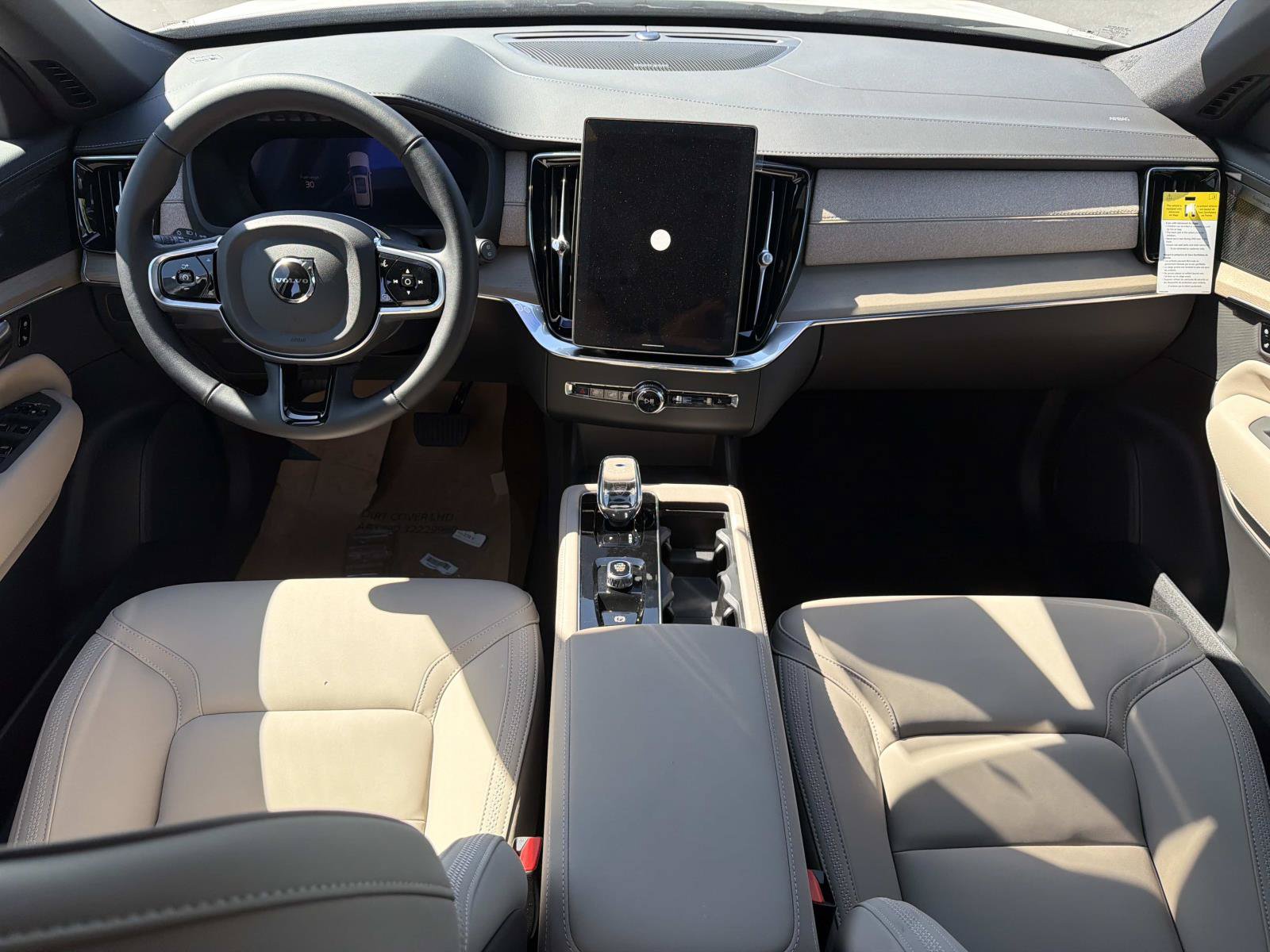 New 2027 Volvo XC90 B6 Plus AWD/4WD image 7