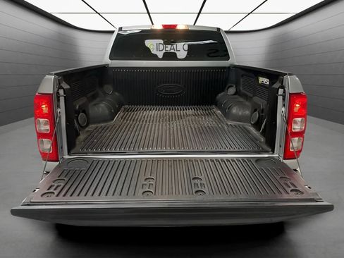 Used 2020 Ford Ranger XL w/ Equipment Group 101A Mid RWD image 9