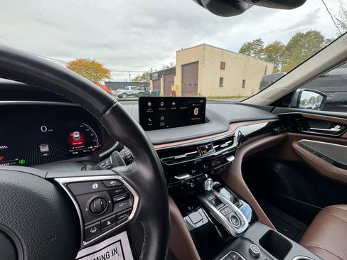 Used 2023 Acura MDX SH-AWD w/Technology Pkg Sport image 23