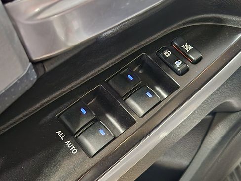 Used 2019 Toyota Land Cruiser AWD/4WD image 43