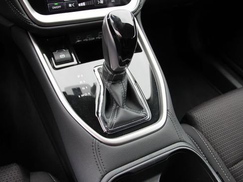 Certified 2025 Subaru Outback Premium image 26