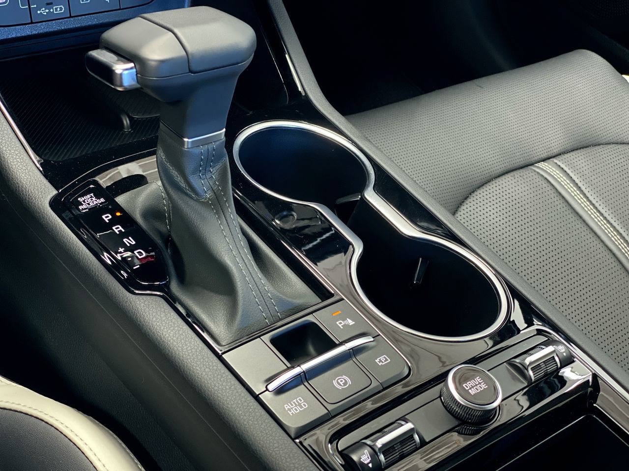 New 2026 Kia K5 GT-Line FWD image 24