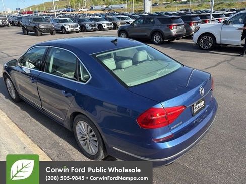 Used 2016 Volkswagen Passat 1.8T SE FWD image 9