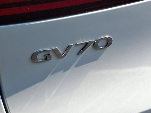 New 2026 Genesis GV70 2.5T Advanced AWD/4WD image 19