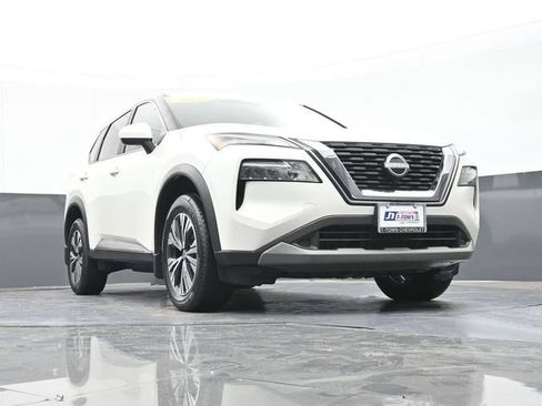 Used 2023 Nissan Rogue SV FWD image 55