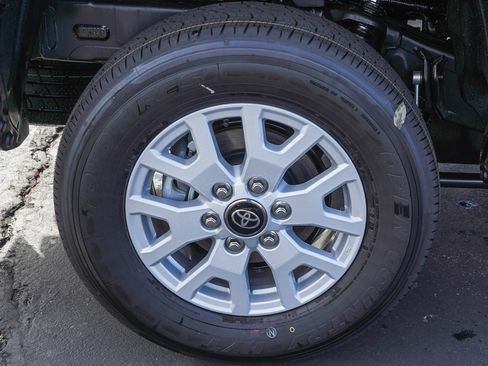 New 2025 Toyota Tacoma SR5 image 11