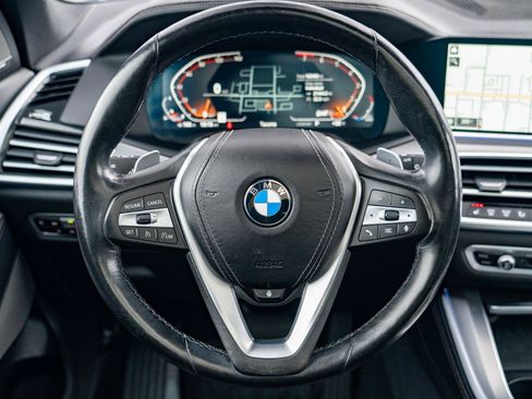 Used 2019 BMW X5 xDrive40i w/ Convenience Package AWD/4WD image 18