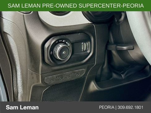 Used 2024 Jeep Wrangler Sport S image 10