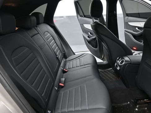 Used 2022 Mercedes-Benz GLC 43 AMG 4MATIC image 29