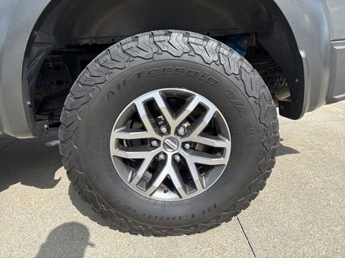 Used 2018 Ford F150 Raptor w/ Equipment Group 802A Luxury AWD/4WD image 56