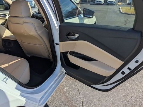 Certified 2025 Acura TLX w/ Technology Package image 37