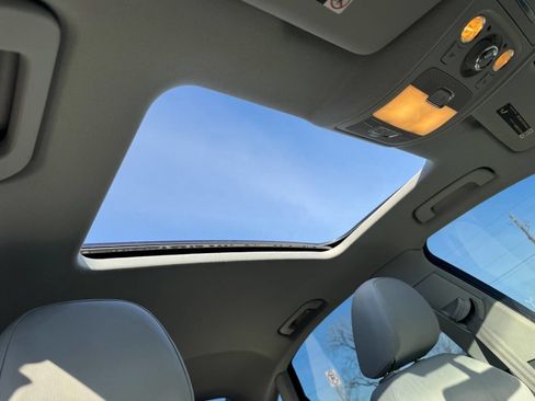 Used 2015 Audi A4 2.0T Premium Plus w/ Premium Plus Package image 15