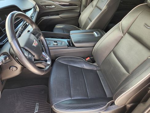 Used 2021 Cadillac Escalade Sport AWD/4WD image 15