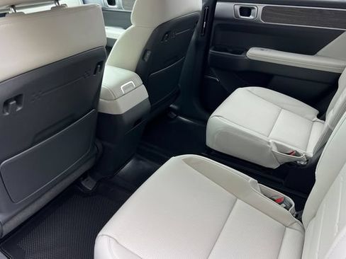New 2026 Hyundai Santa Fe Limited AWD/4WD image 11