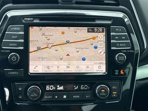 Used 2021 Nissan Maxima 3.5 SV image 19