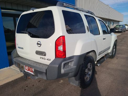 Used 2011 Nissan Xterra PRO-4X w/ Pro-4x Leather Pkg image 8