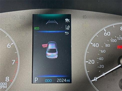 Certified 2025 Toyota Corolla SE image 33