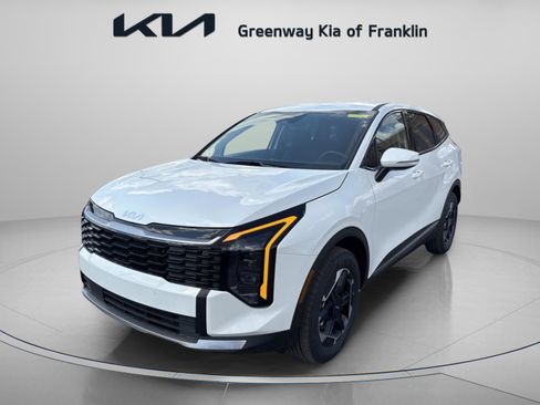 New 2026 Kia Sportage S image 3