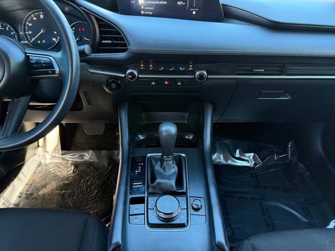 Used 2024 MAZDA MAZDA3 s image 11
