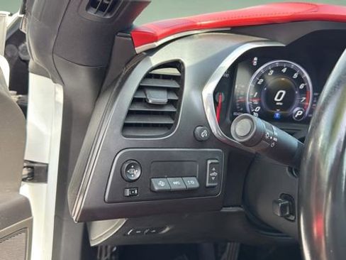 Used 2019 Chevrolet Corvette Stingray Convertible w/ 2LT Preferred Equipment Group RWD image 23