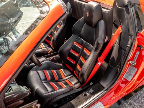Used 2013 Ferrari 458 Spider RWD image 6