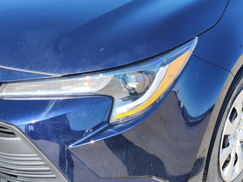 Used 2024 Toyota Corolla LE image 11