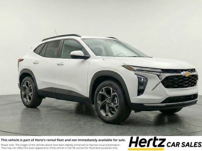 Used 2025 Chevrolet Trax LT