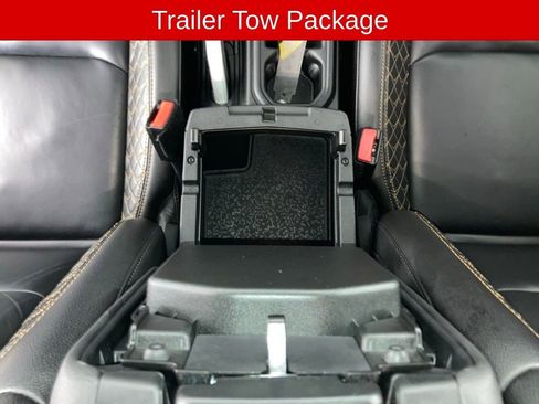 Used 2021 Jeep Gladiator Overland image 11