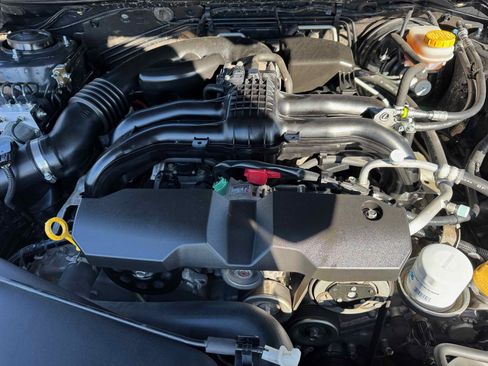 Used 2013 Subaru Impreza 2.0i Sport Premium image 31