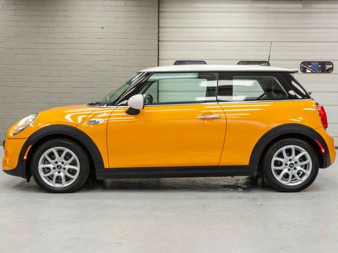 Used 2017 MINI Cooper S image 4