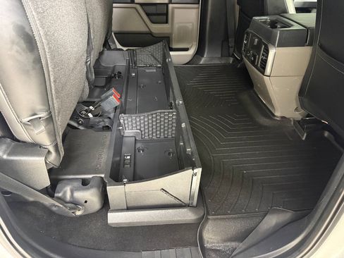 Used 2022 Ford F250 XLT w/ XLT Premium Package AWD/4WD image 35